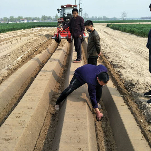 開溝起壟機(jī) 大蔥開溝起壟機(jī)廠家圖片